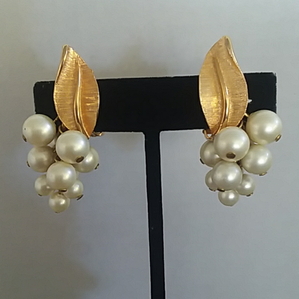 Park Lane clip earrings